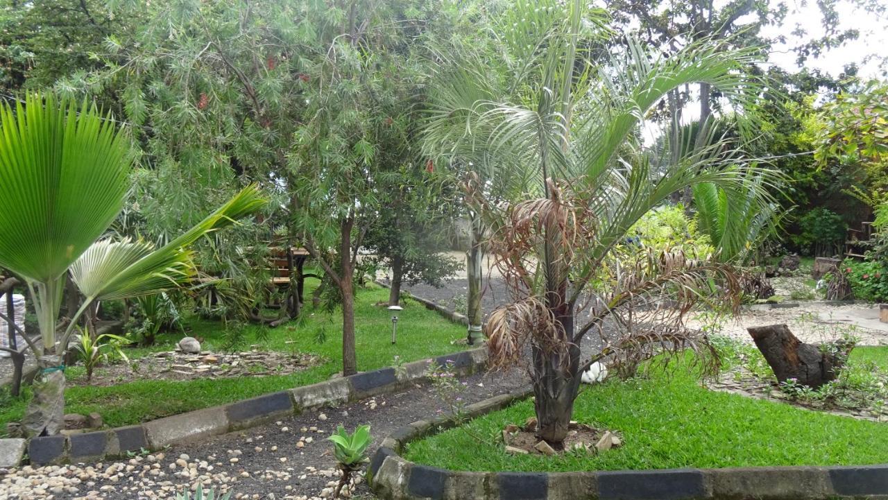 Kivu Beach Garden Gisenyi Exterior photo